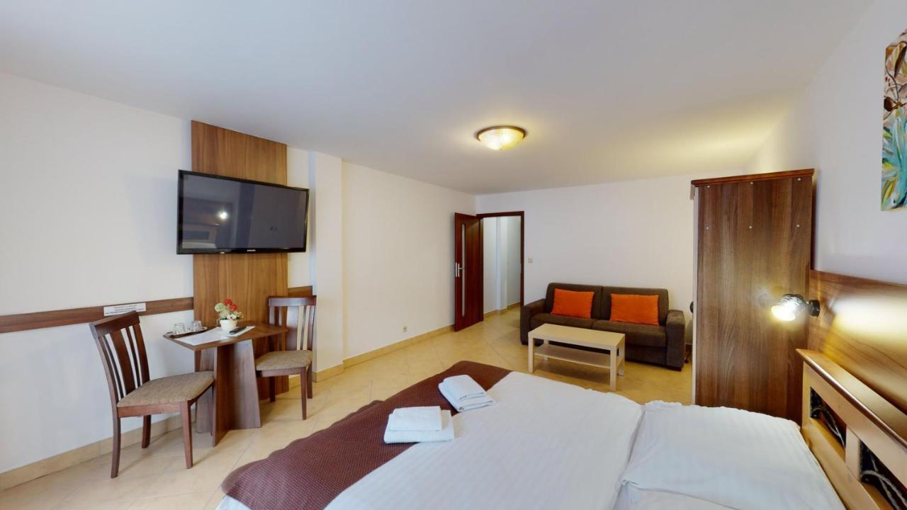 Garni Hotel Fatra Terchová Extérieur photo